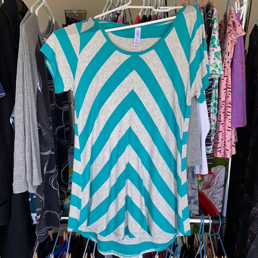 LuLaRoe shirt